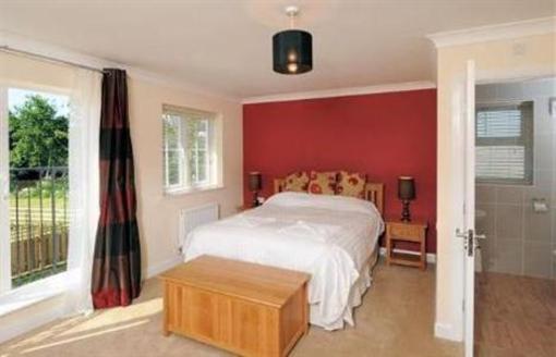 фото отеля Lakeview Holiday Cottages