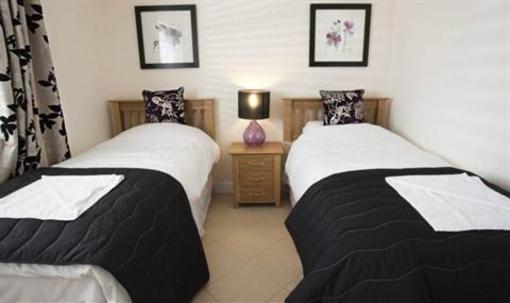 фото отеля Lakeview Holiday Cottages