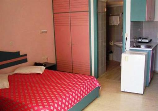 фото отеля Lefkoniko Corner Hotel Rethymnon