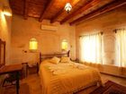 фото отеля Travellers' Cave Pension