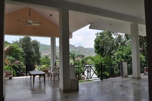 фото отеля Amrit Resort