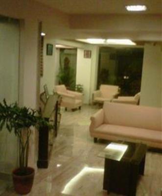 фото отеля Rainey Court Residency