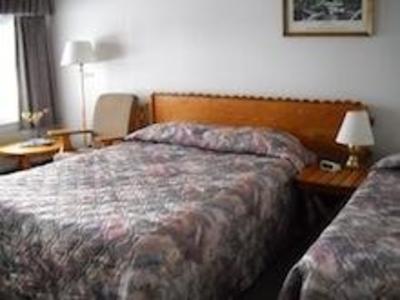 фото отеля Lakeview Motel Haliburton