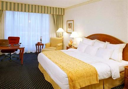 фото отеля Marriott Hotel Milwaukee West Waukesha