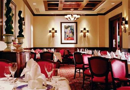 фото отеля Marriott Hotel Milwaukee West Waukesha