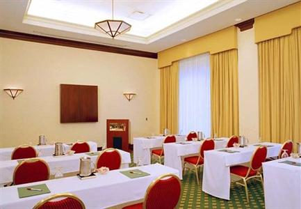 фото отеля Marriott Hotel Milwaukee West Waukesha