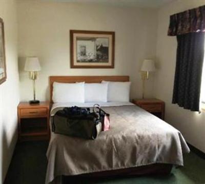 фото отеля AmericInn Lodge & Suites Elkhorn