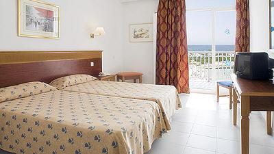 фото отеля Hi Calan Bosch Hotel Menorca