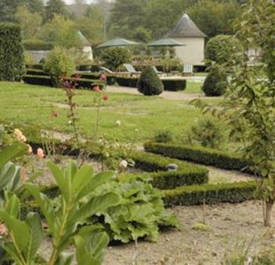 фото отеля Chateau du Portail Bed And Breakfast Monteaux