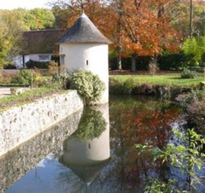 фото отеля Chateau du Portail Bed And Breakfast Monteaux