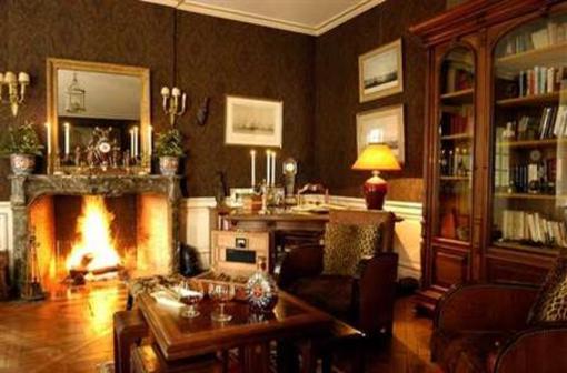 фото отеля Chateau du Portail Bed And Breakfast Monteaux