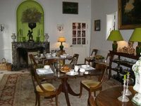Chateau du Portail Bed And Breakfast Monteaux