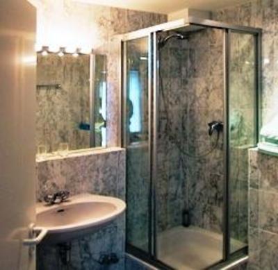 фото отеля Hotel Kaiserswerth Garni