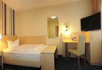 фото отеля Rhein Neckar Hotel Mannheim