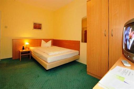 фото отеля Rhein Neckar Hotel Mannheim