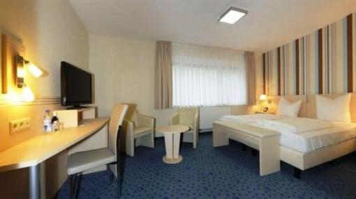 фото отеля Rhein Neckar Hotel Mannheim