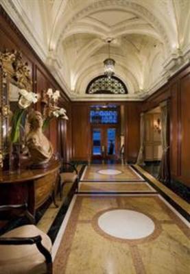 фото отеля Hotel Le St-James