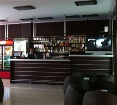 фото отеля Hotel Tomis