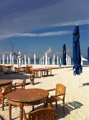фото отеля Hotel Tomis