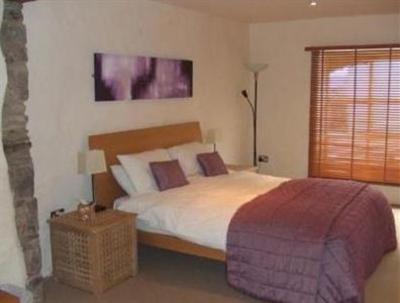 фото отеля The Boat House Bed & Breakfast