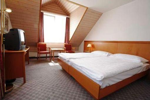 фото отеля Hotel Schloessli Ipsach Biel