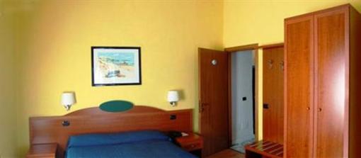 фото отеля Hotel L'isola