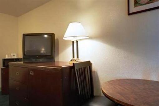 фото отеля Americas Best Value Inn Russellville (Alabama)