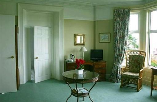 фото отеля Shelleven Guest House