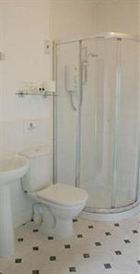 фото отеля Shelleven Guest House