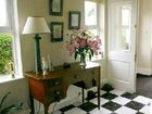 фото отеля Shelleven Guest House