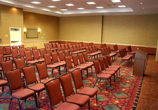фото отеля TownePlace Suites Farmington
