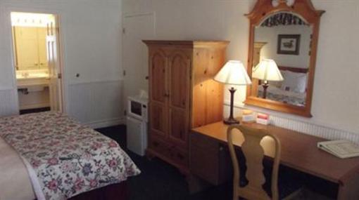 фото отеля Carriage Inn Ridgecrest