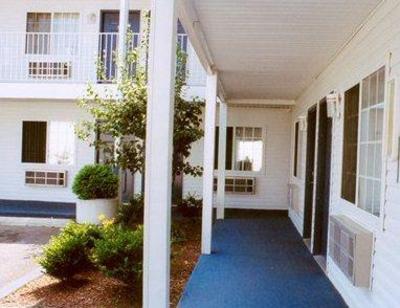фото отеля Passport Inn & Suites Absecon