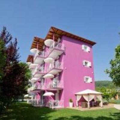 фото отеля Ideal House