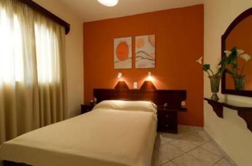 фото отеля Ideal House