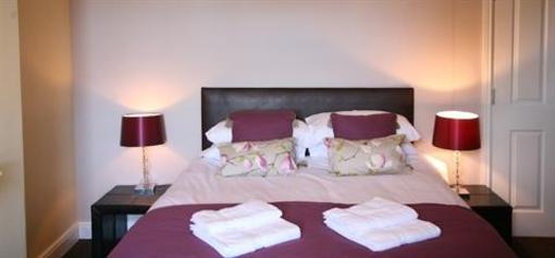 фото отеля Gillygate Guest House