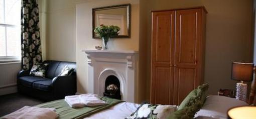 фото отеля Gillygate Guest House
