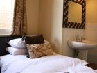 фото отеля Gillygate Guest House