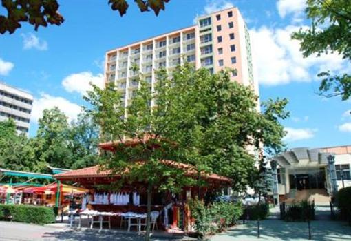 фото отеля Kur & Wellness Hotel Baratsag