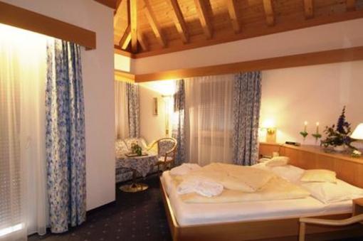 фото отеля Olympia Hotel Tirolo
