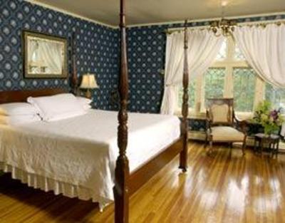 фото отеля Seven Hills Inn