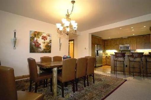 фото отеля WestWall Lodge Crested Butte