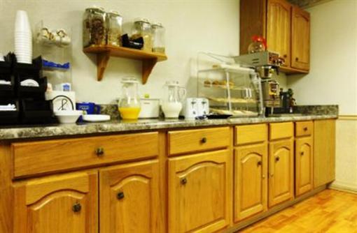 фото отеля Americas Best Value Inn & Suites Maumelle