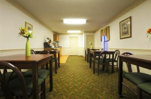 фото отеля Americas Best Value Inn & Suites Maumelle