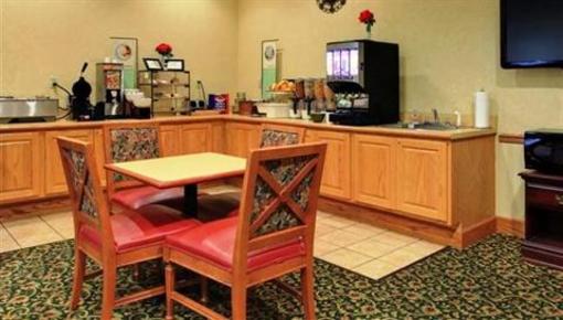 фото отеля Country Inn & Suites El Dorado