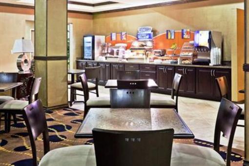фото отеля Holiday Inn Express Hotel & Suites Clovis