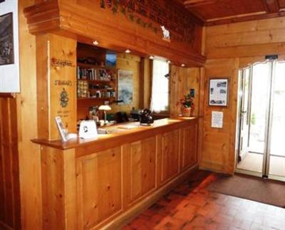 фото отеля Saanerhof Hotel Saanen