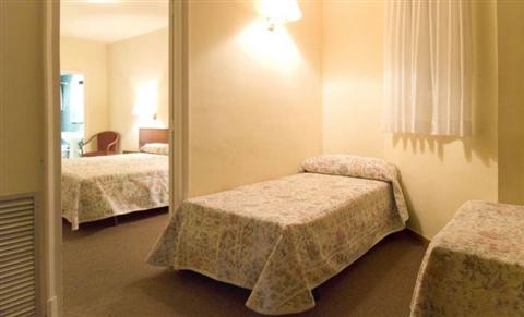 фото отеля Hotel Ultonia Girona