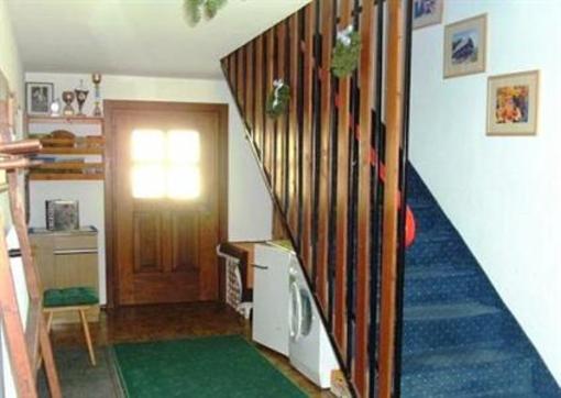 фото отеля Alte Schule Pension Bad Kleinkirchheim