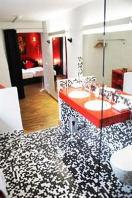фото отеля Hotel Restaurant Roter Hahn Regensburg